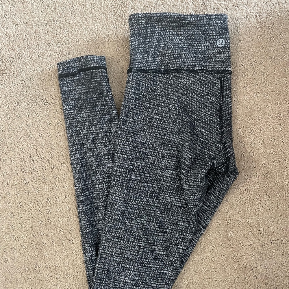 Super soft thick lululemon leggings